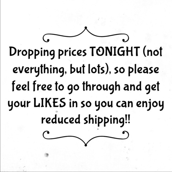 💖Closet Clear out is back! LIKE your faves to get reduced prices & shipping!! - Picture 1 of 1